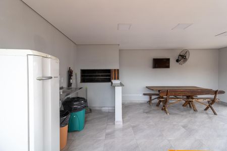 Apartamento à venda com 51m², 2 quartos e sem vagaÁrea comum - Churrasqueira