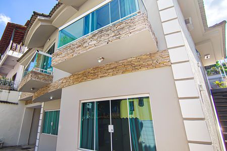 Casa à venda com 298m², 3 quartos e 3 vagasFachada