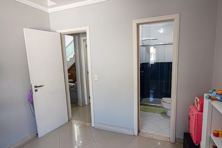 Casa à venda com 298m², 3 quartos e 3 vagasSuíte 1