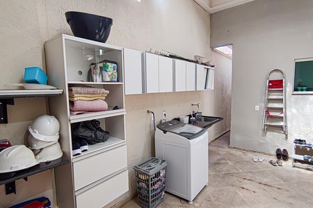 Casa à venda com 298m², 3 quartos e 3 vagasÁrea de Serviço