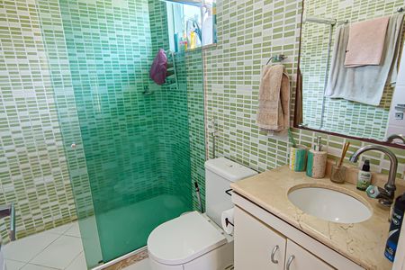 Casa à venda com 298m², 3 quartos e 3 vagasBanheiro da Suíte 3