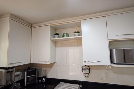 Casa à venda com 298m², 3 quartos e 3 vagasCozinha