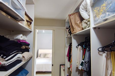 Casa à venda com 298m², 3 quartos e 3 vagasCloset da suíte 2