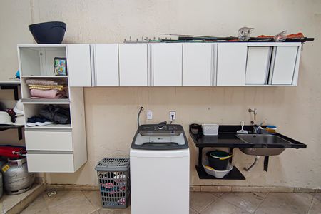 Casa à venda com 298m², 3 quartos e 3 vagasÁrea de Serviço