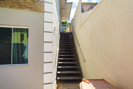 Casa à venda com 298m², 3 quartos e 3 vagasEscada externa