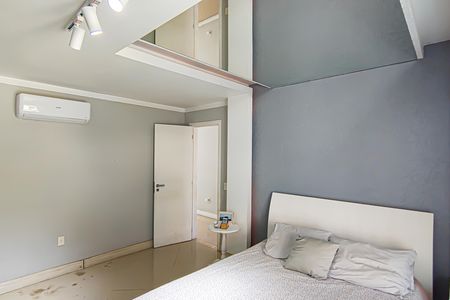 Casa à venda com 298m², 3 quartos e 3 vagasSuíte 2