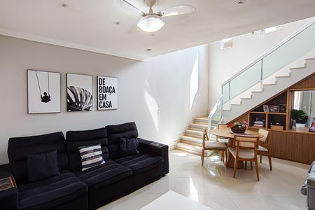 Casa à venda com 298m², 3 quartos e 3 vagassala