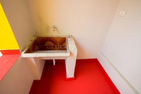 Casa para alugar com 55m², 2 quartos e 1 vagaÁrea de serviço