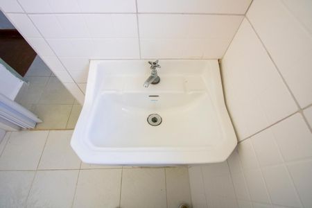 Casa para alugar com 55m², 2 quartos e 1 vagaBanheiro