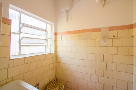 Casa para alugar com 55m², 2 quartos e 1 vagaBanheiro