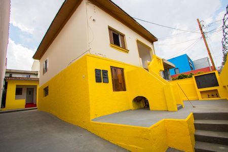 Casa para alugar com 55m², 2 quartos e 1 vagaÁrea comum