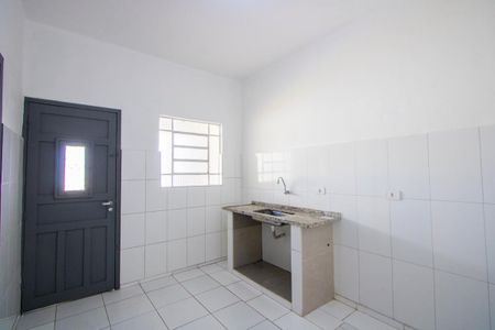 Casa para alugar com 55m², 2 quartos e 1 vagaCozinha