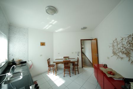 Casa à venda com 165m², 3 quartos e 3 vagasCozinha