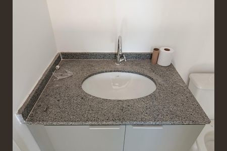 Apartamento para alugar com 45m², 2 quartos e sem vaga Apartamento para alugar com 45m², 2 quartos e sem vagaBanheiro