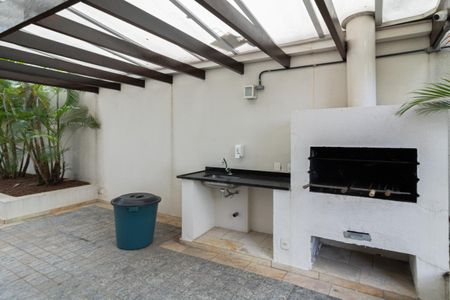 Apartamento para alugar com 57m², 2 quartos e 1 vaga Apartamento para alugar com 57m², 2 quartos e 1 vagaÁrea comum - Churrasqueira