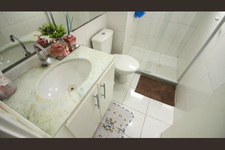 Apartamento à venda com 55m², 2 quartos e 1 vaga Apartamento à venda com 55m², 2 quartos e 1 vagaBanheiro