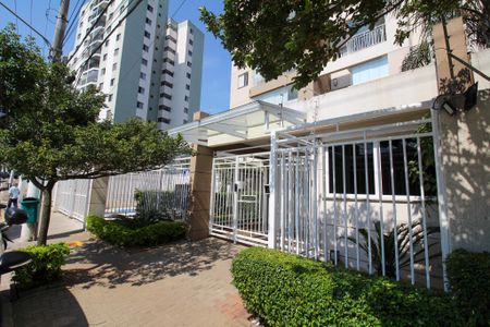 Apartamento à venda com 55m², 2 quartos e 1 vaga Apartamento à venda com 55m², 2 quartos e 1 vagaFachada e Portaria