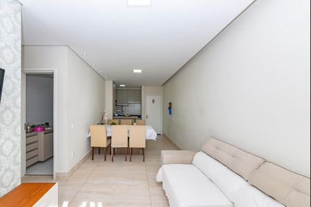 Apartamento à venda com 70m², 3 quartos e 1 vagaSala