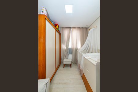 Apartamento à venda com 70m², 3 quartos e 1 vagaQuarto 2