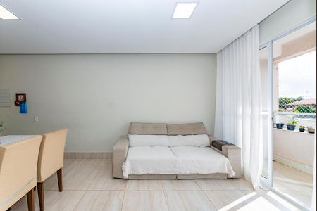 Apartamento à venda com 70m², 3 quartos e 1 vagaSala