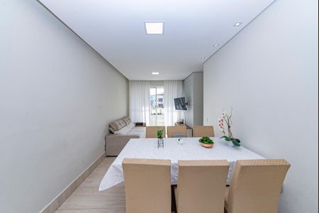 Apartamento à venda com 70m², 3 quartos e 1 vagaSala