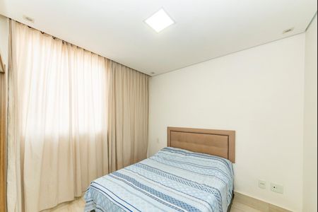 Apartamento à venda com 70m², 3 quartos e 1 vagaSuíte
