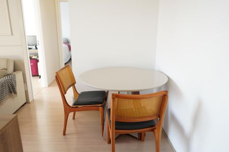 Apartamento para alugar com 54m², 2 quartos e 1 vagaSala