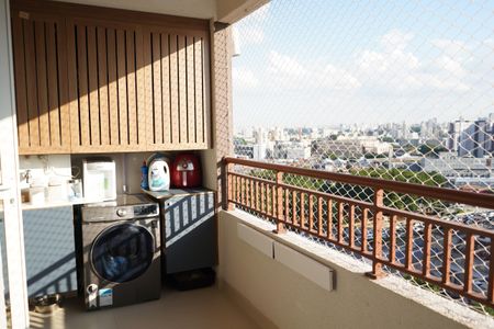 Apartamento para alugar com 54m², 2 quartos e 1 vagaÁrea de Serviço e Varanda