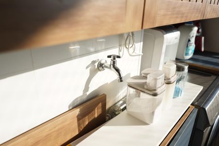 Apartamento para alugar com 54m², 2 quartos e 1 vagaÁrea de Serviço e Varanda