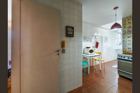 Apartamento para alugar com 75m², 2 quartos e 2 vagas Apartamento para alugar com 75m², 2 quartos e 2 vagasCozinha