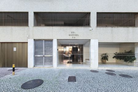 Apartamento para alugar com 75m², 2 quartos e 2 vagasFachada do Condomínio 