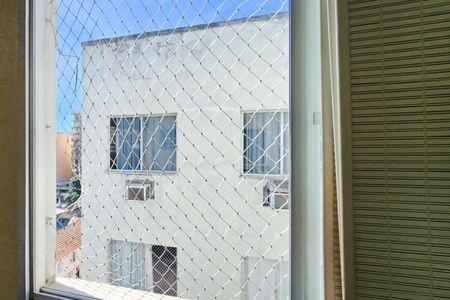 Apartamento para alugar com 75m², 2 quartos e 2 vagasVista da Suíte 