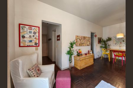 Apartamento para alugar com 75m², 2 quartos e 2 vagas Apartamento para alugar com 75m², 2 quartos e 2 vagasSala