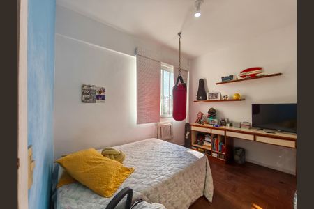 Apartamento para alugar com 75m², 2 quartos e 2 vagasQuarto