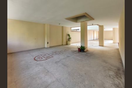 Apartamento para alugar com 75m², 2 quartos e 2 vagasÁrea comum - Playground