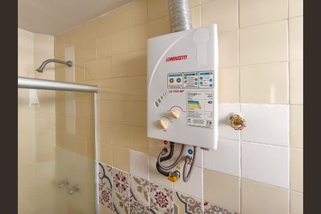 Apartamento para alugar com 75m², 2 quartos e 2 vagas Apartamento para alugar com 75m², 2 quartos e 2 vagasBanheiro da Suíte