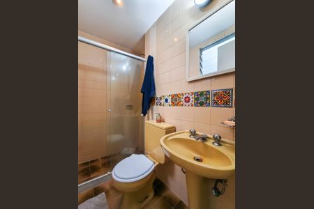 Apartamento para alugar com 75m², 2 quartos e 2 vagasBanheiro Corredor