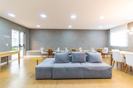 Apartamento à venda com 35m², 2 quartos e sem vagaÁrea comum - Salão de festas