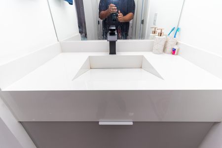 Apartamento à venda com 35m², 2 quartos e sem vagaBanheiro