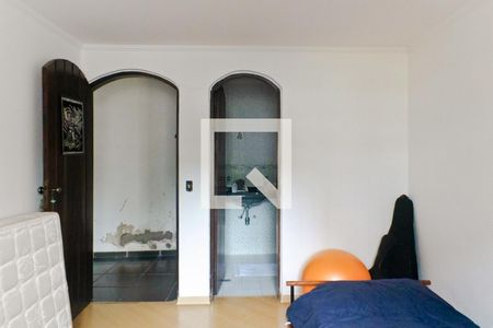 Casa à venda com 250m², 3 quartos e 3 vagasSuíte 3 