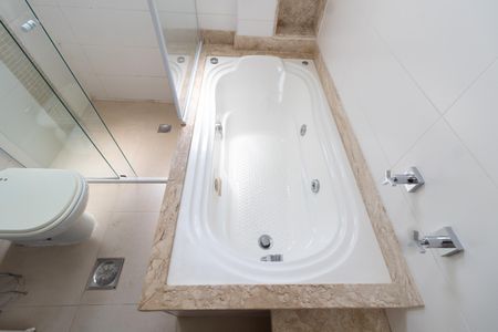 Apartamento para alugar com 115m², 2 quartos e 1 vagaBanheiro da Suíte