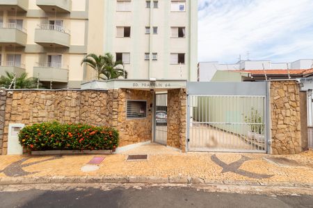 Apartamento para alugar com 115m², 2 quartos e 1 vagaFachada