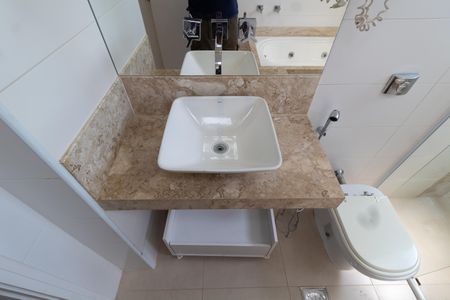 Apartamento para alugar com 115m², 2 quartos e 1 vagaBanheiro da Suíte