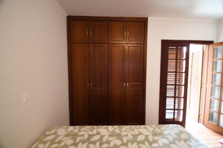 Casa para alugar com 288m², 5 quartos e 3 vagasSuíte 2