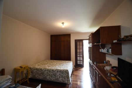 Casa para alugar com 288m², 5 quartos e 3 vagasSuíte 2