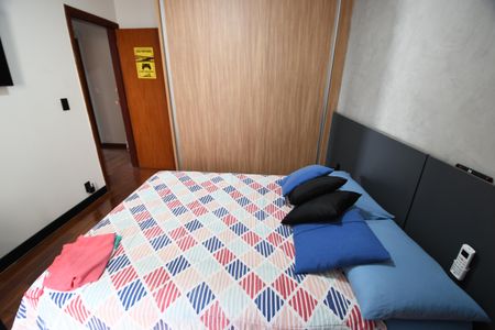 Casa para alugar com 288m², 5 quartos e 3 vagasQuarto 2