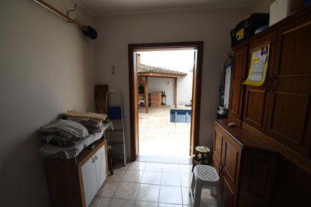 Casa para alugar com 288m², 5 quartos e 3 vagasQuarto de Serviço