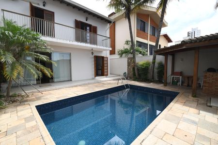 Casa para alugar com 288m², 5 quartos e 3 vagasPiscina