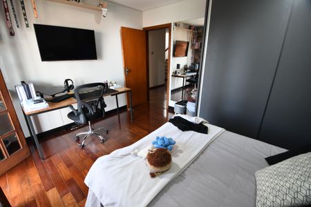 Casa para alugar com 288m², 5 quartos e 3 vagasQuarto 3