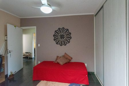 Casa à venda com 300m², 3 quartos e 4 vagas Casa à venda com 300m², 3 quartos e 4 vagasQuarto 3